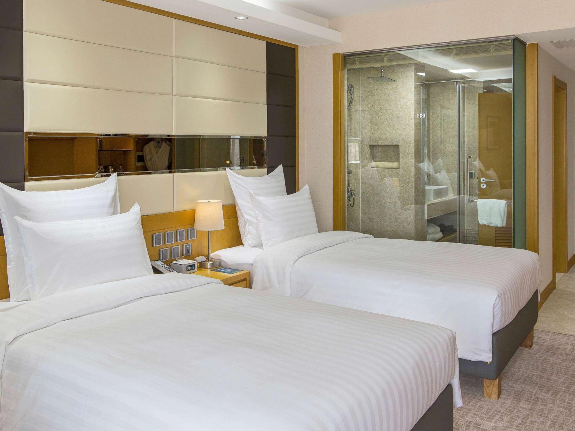 Novotel Ulaanbaatar Eksteriør billede